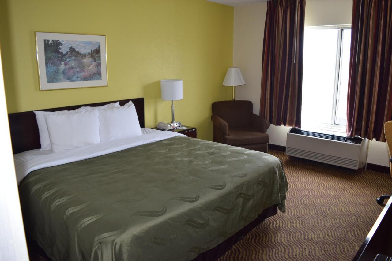 Quality Inn Rocky Mount Zewnętrze zdjęcie