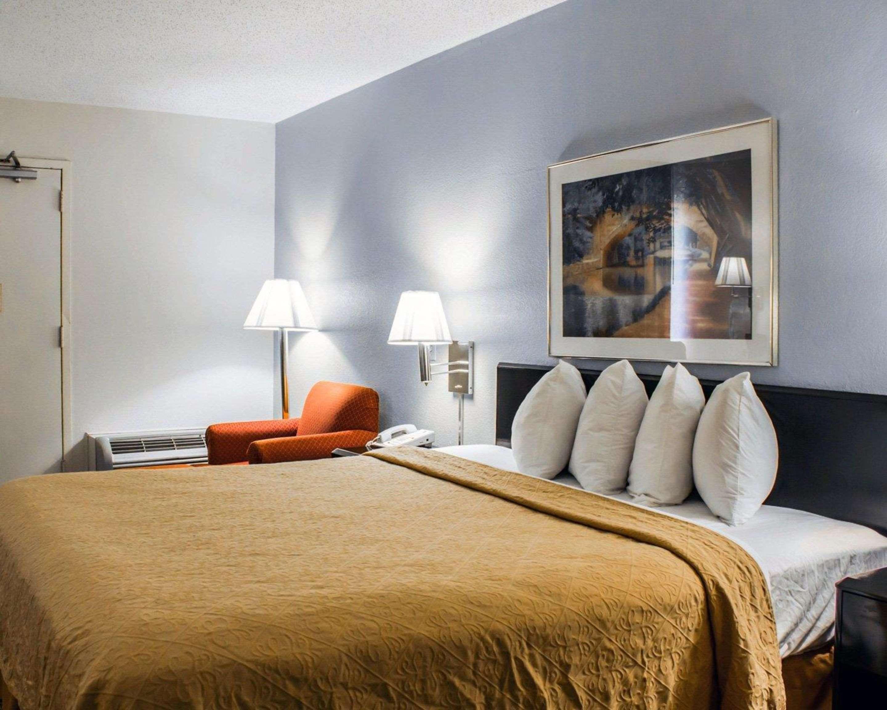 Quality Inn Rocky Mount Zewnętrze zdjęcie