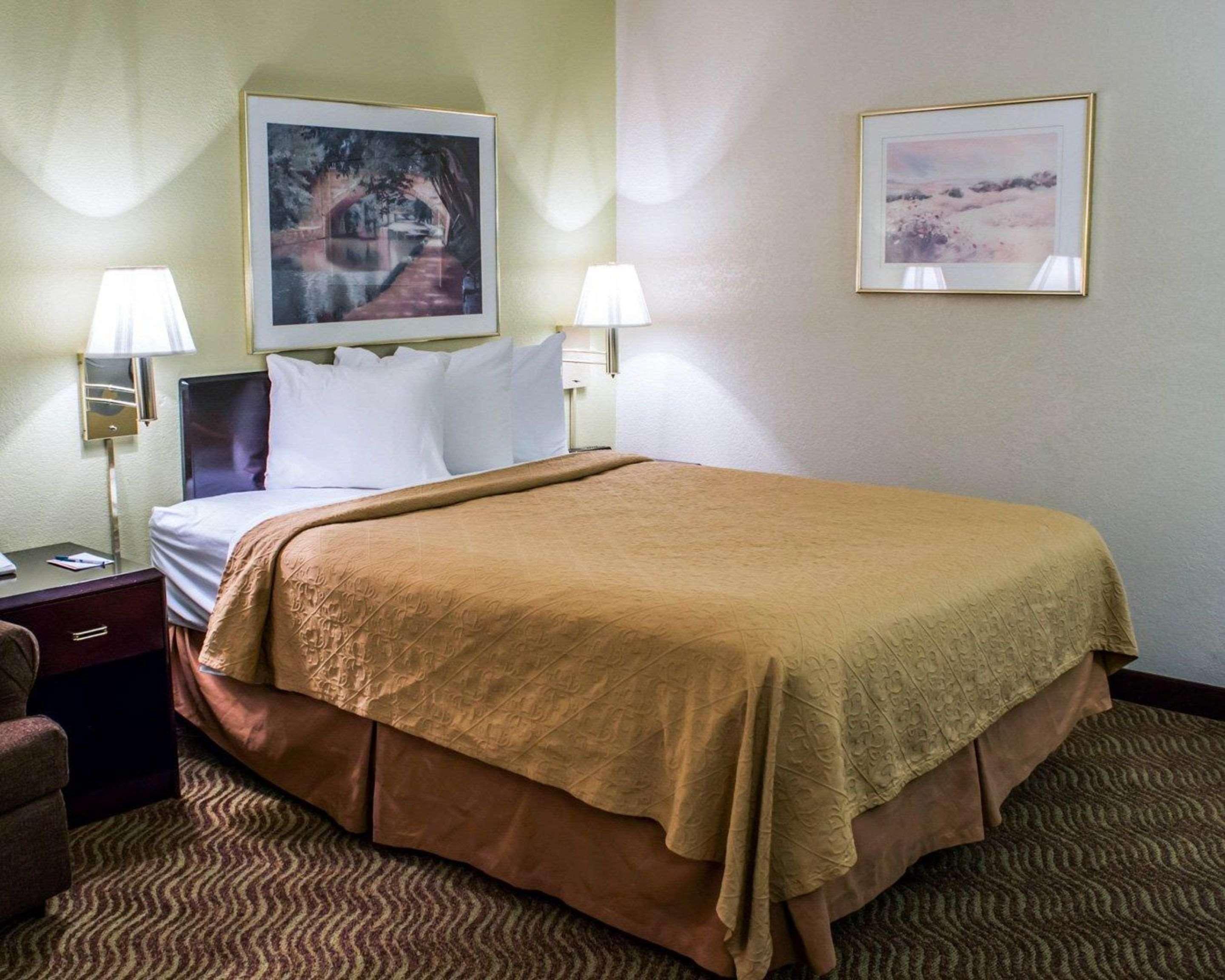 Quality Inn Rocky Mount Zewnętrze zdjęcie