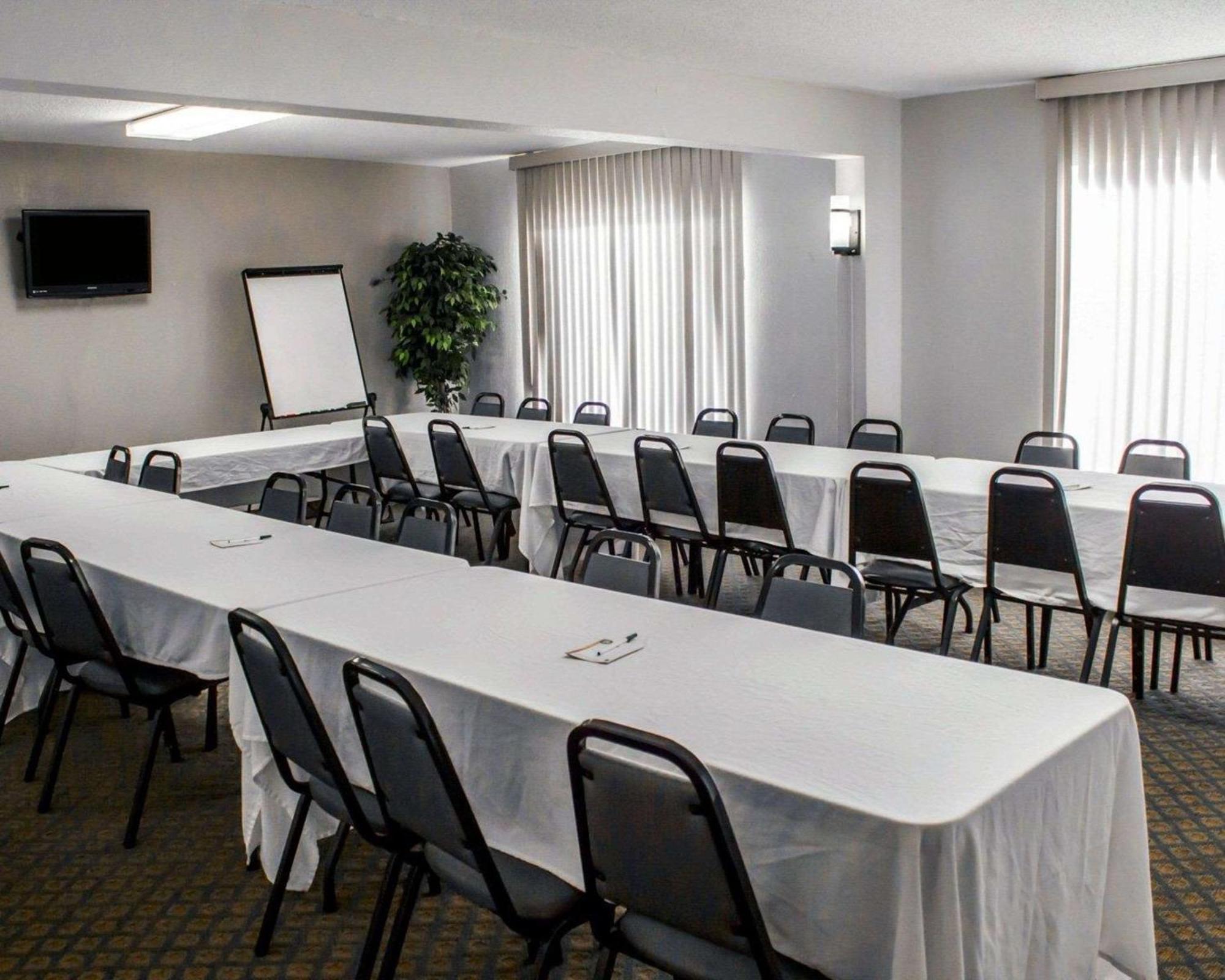 Quality Inn Rocky Mount Zewnętrze zdjęcie