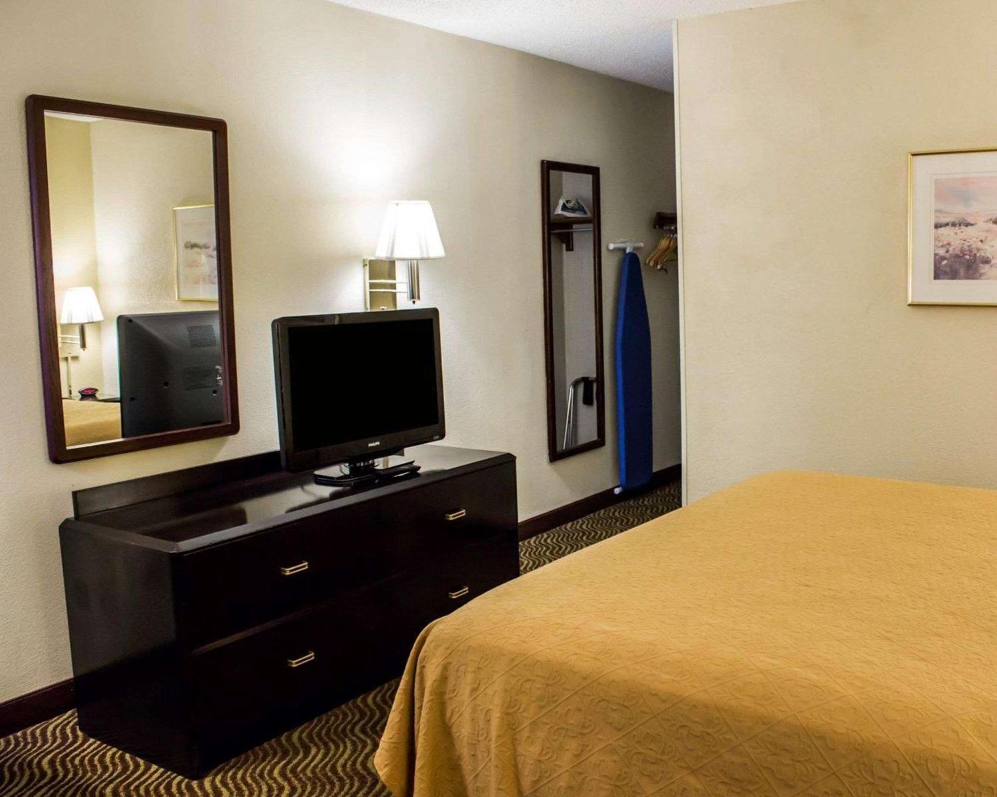 Quality Inn Rocky Mount Zewnętrze zdjęcie