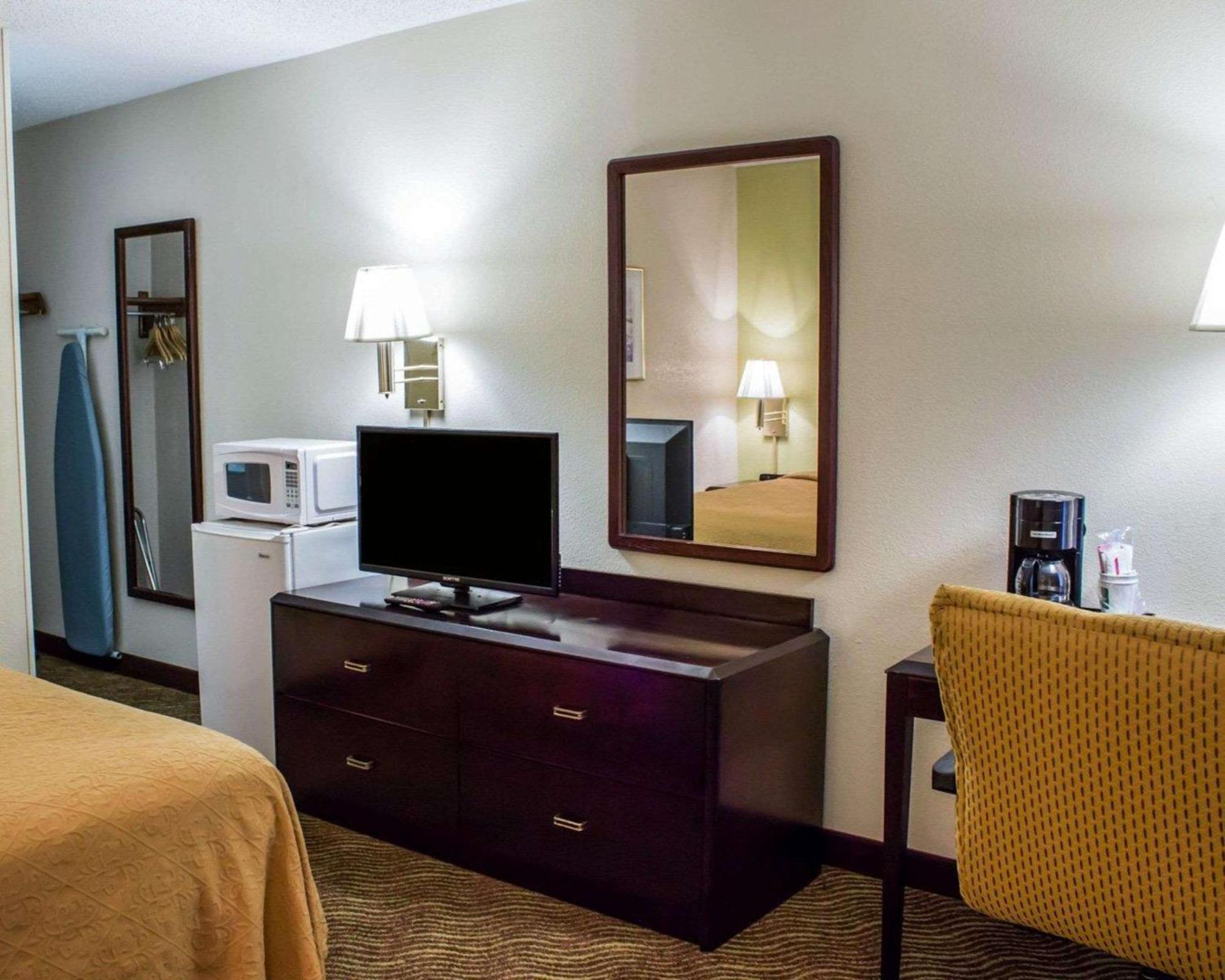 Quality Inn Rocky Mount Zewnętrze zdjęcie